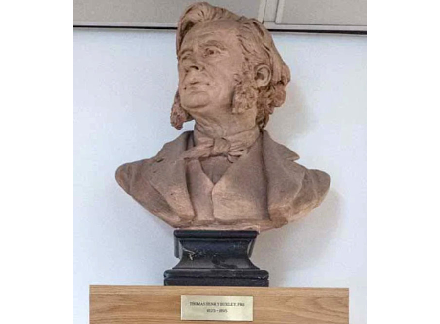 Bust of Huxley